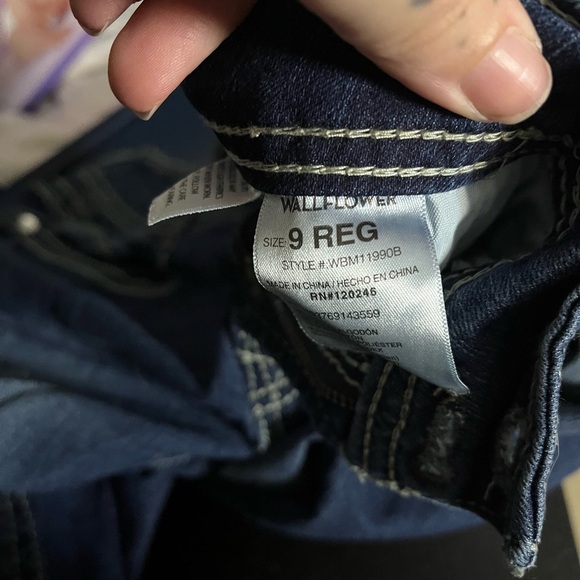 Wallflower Dark Blue Denim Pants bundle - Picture 4 of 7